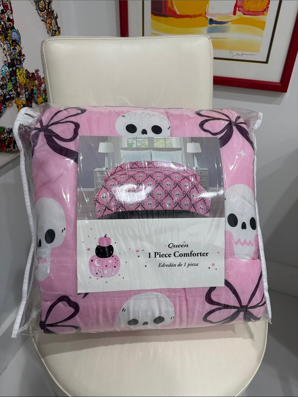 Halloween Pink/White/Black Skulls & Ribbon Bows QUEEN 1 Piece Comforter